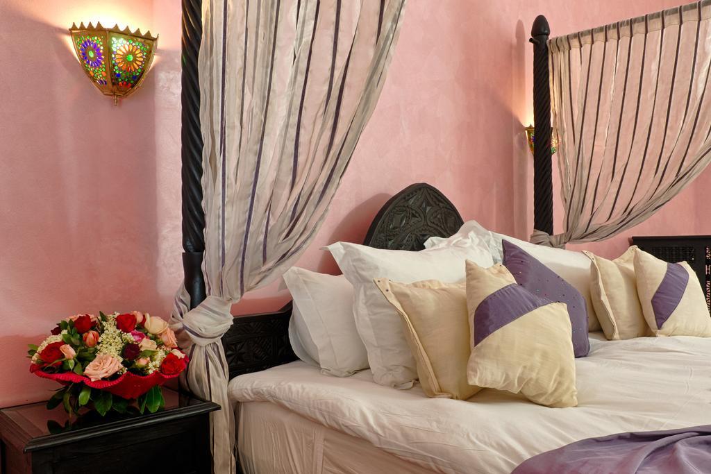 Palais Du Calife Riad Spa & Clubbing (Adults Only) Tanger Exterior foto